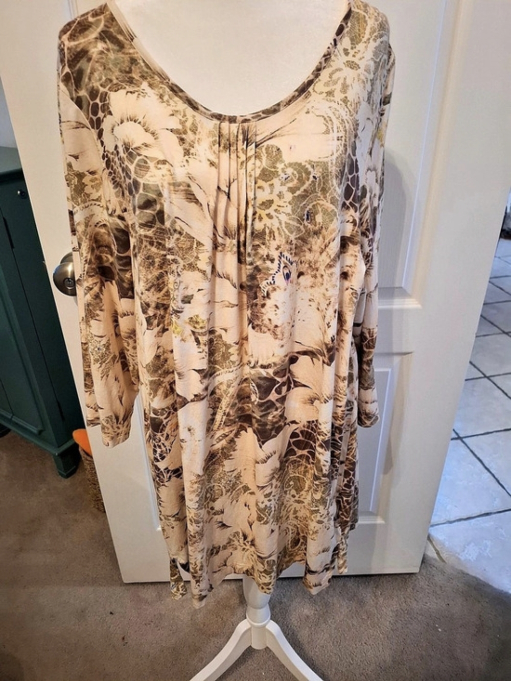 Soft Surroundings Floral Blouse in Cream & Brown Size 1X